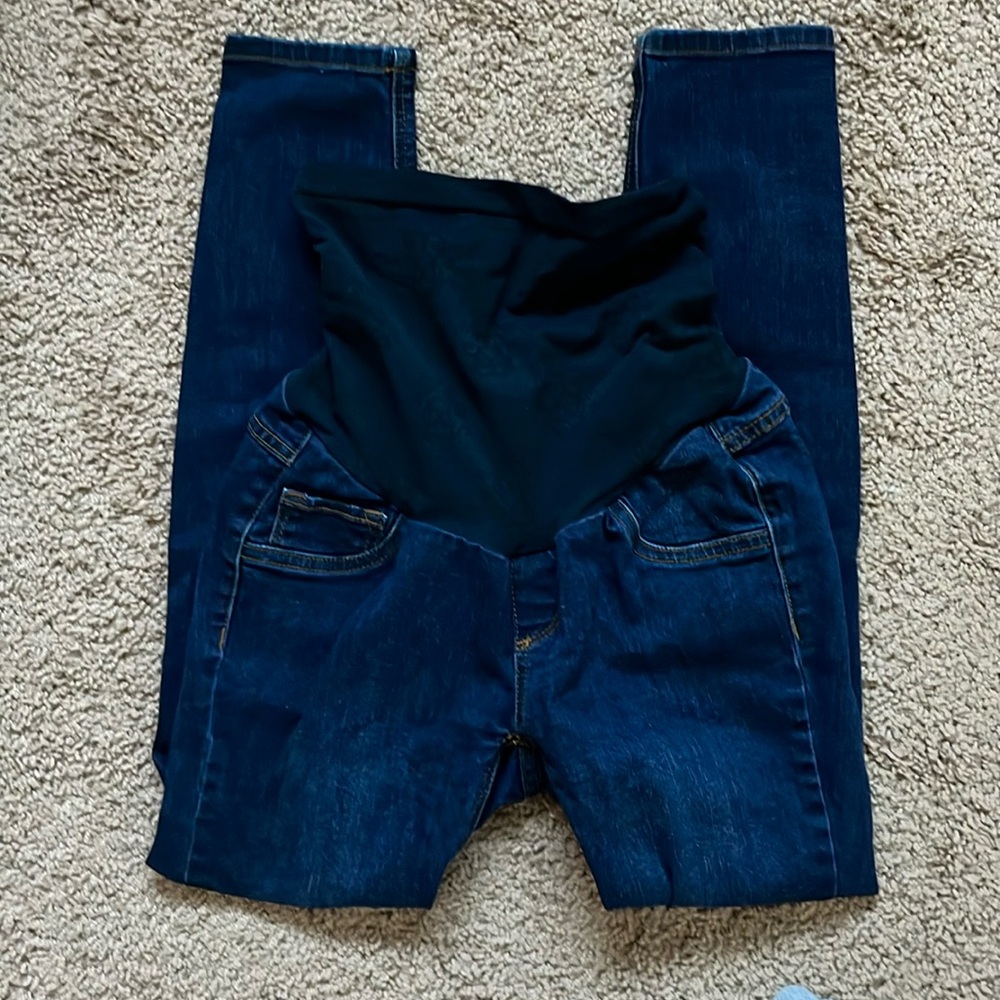 Maternity Jessica Simpson skinny Jean